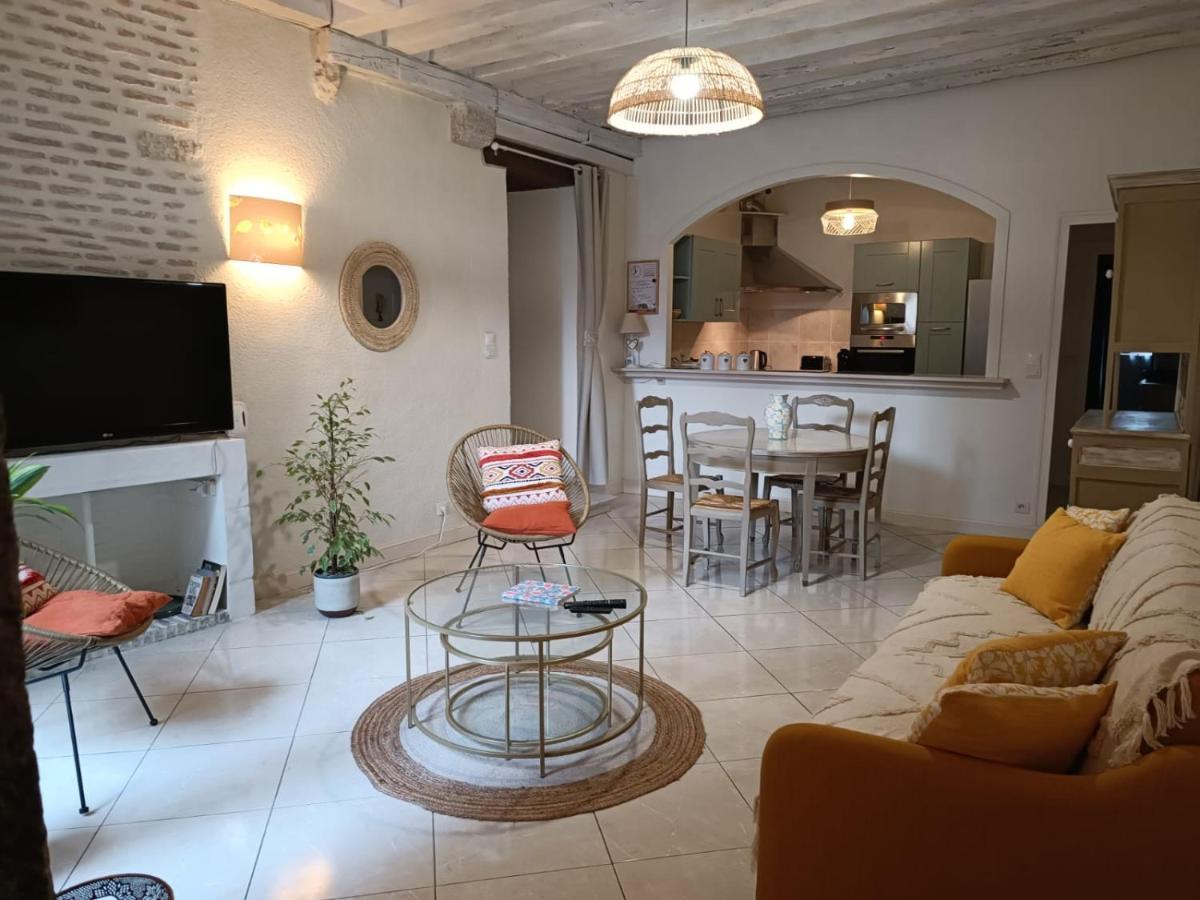 Apartamento Le Logis De La Rue Des Arts Blois Exterior foto